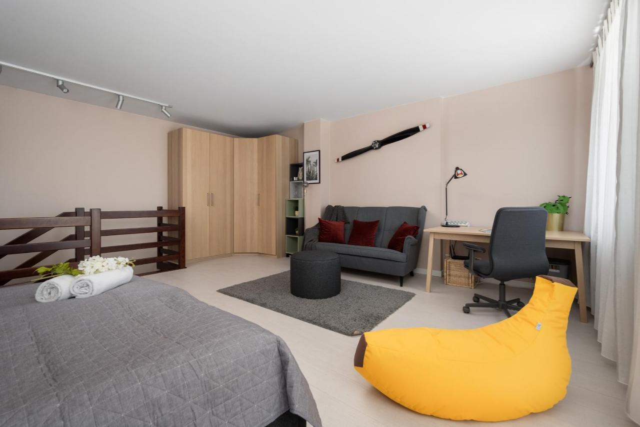 Wroclaw Dabie Silver By Renters Esterno foto