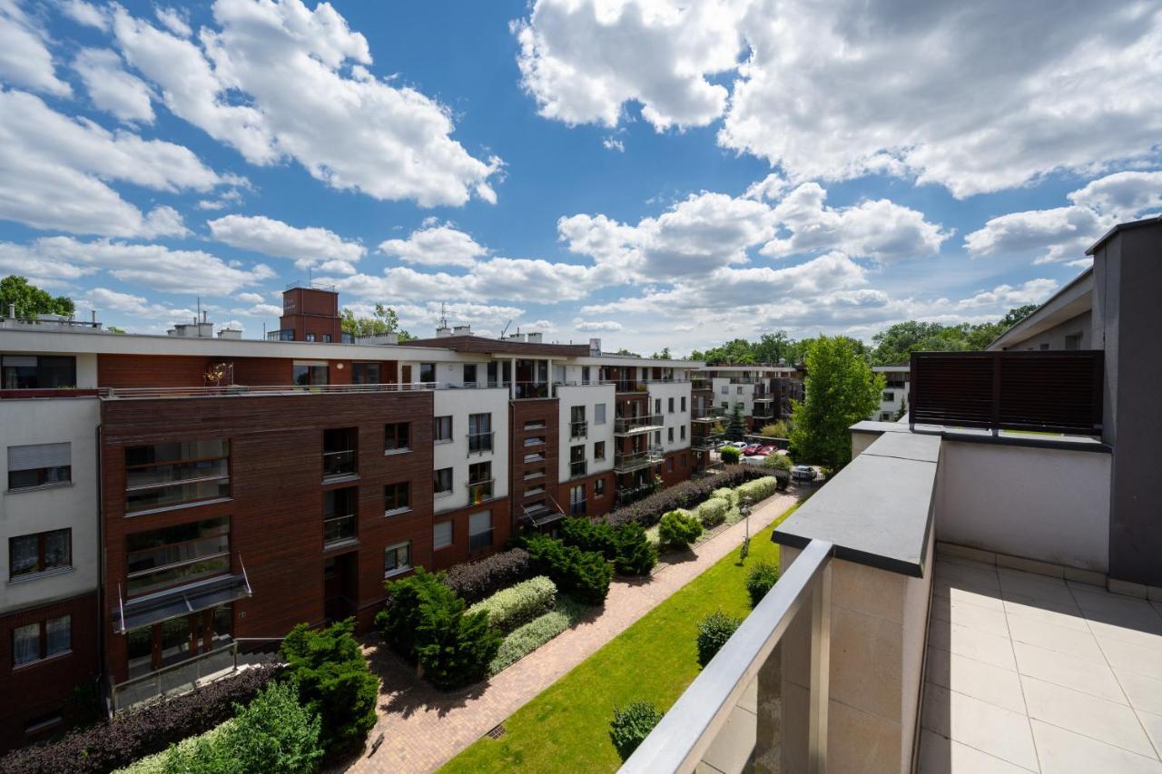 Wroclaw Dabie Silver By Renters Esterno foto
