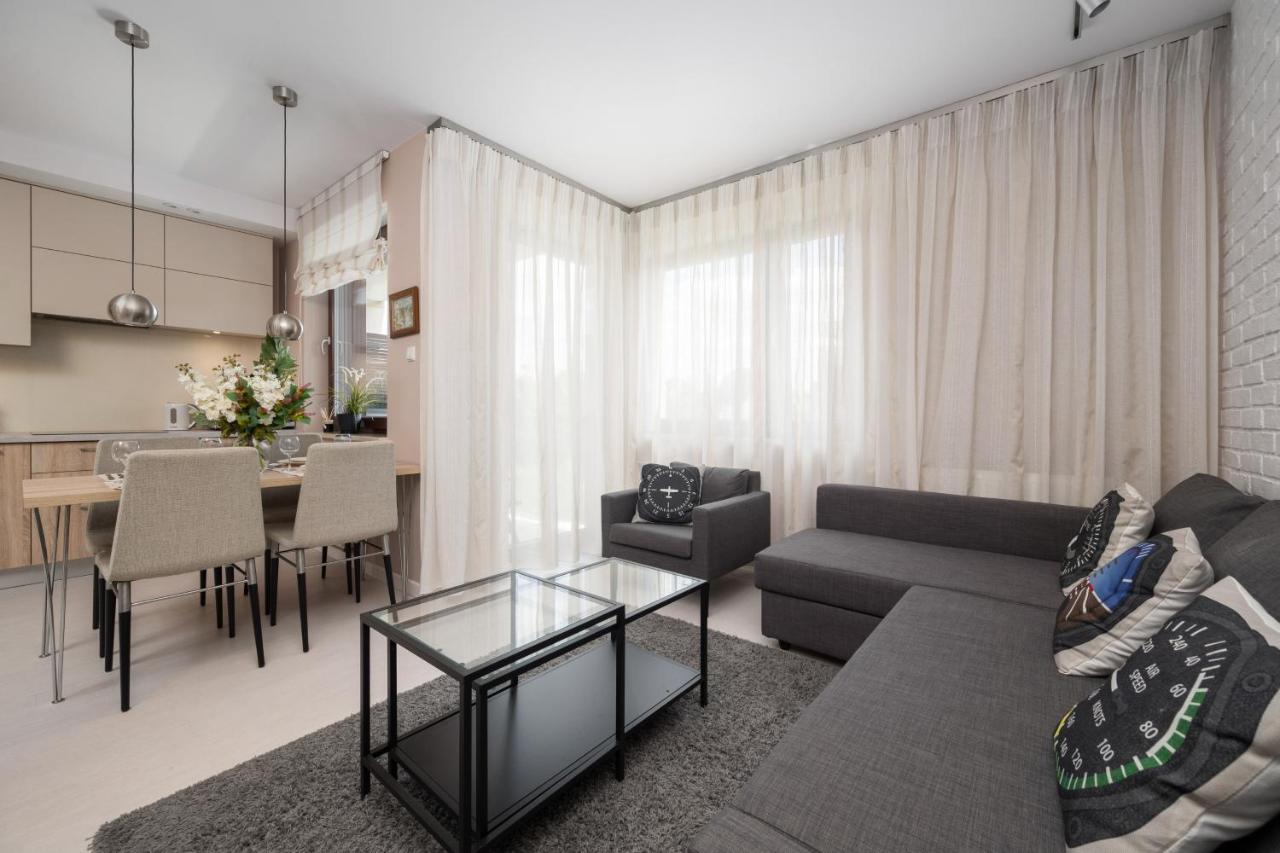 Wroclaw Dabie Silver By Renters Esterno foto