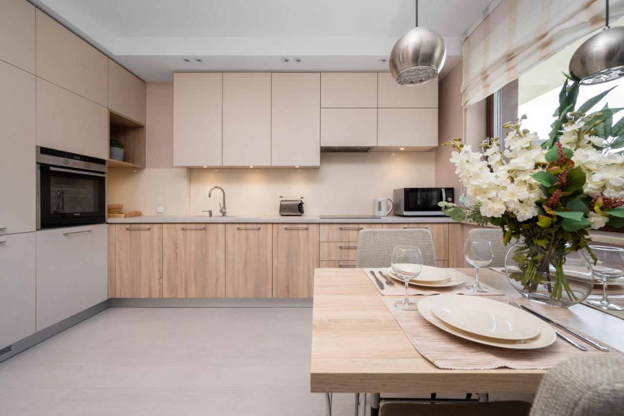 Wroclaw Dabie Silver By Renters Esterno foto