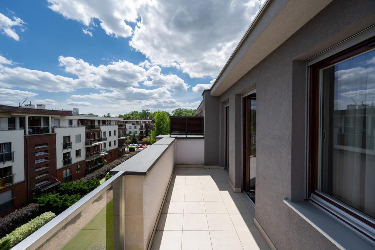 Wroclaw Dabie Silver By Renters Esterno foto