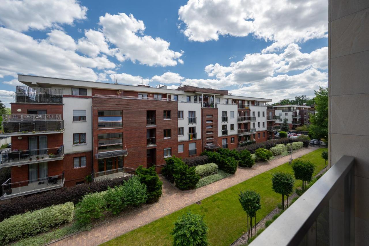 Wroclaw Dabie Silver By Renters Esterno foto